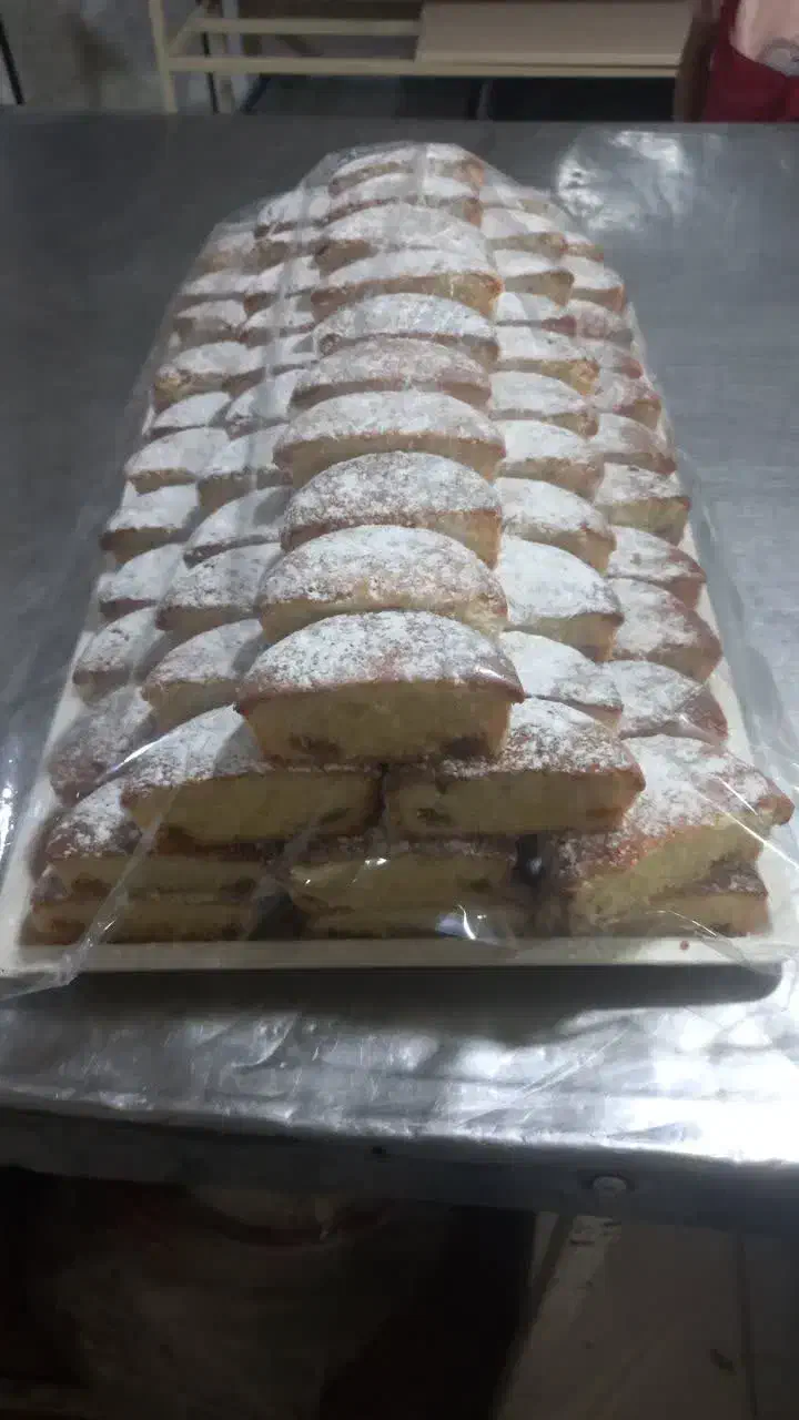 فروش کروسان پچ پچ و شیرینی... ویژه شهرستان اشتهارد|خدمات پذیرایی، مراسم|اشتهارد, |دیوار