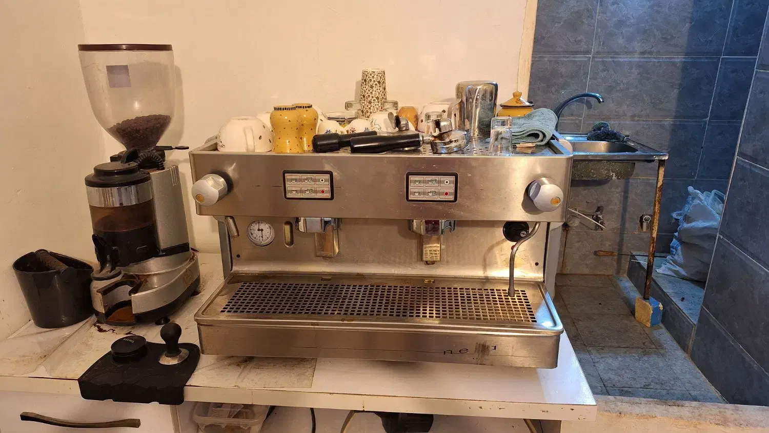 واگذاری کافی شاپ خونه سنتی|اجارهٔ مغازه و غرفه|یزد, |دیوار