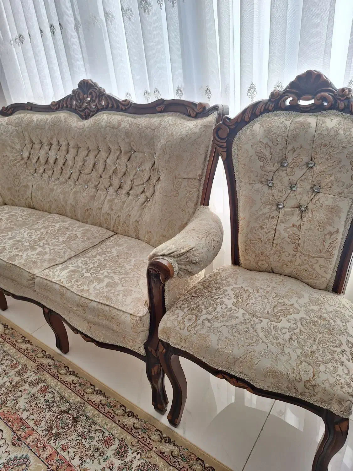 مبلمان ۹ نفره|مبلمان خانگی و میز عسلی|لاهیجان, پردسر|دیوار