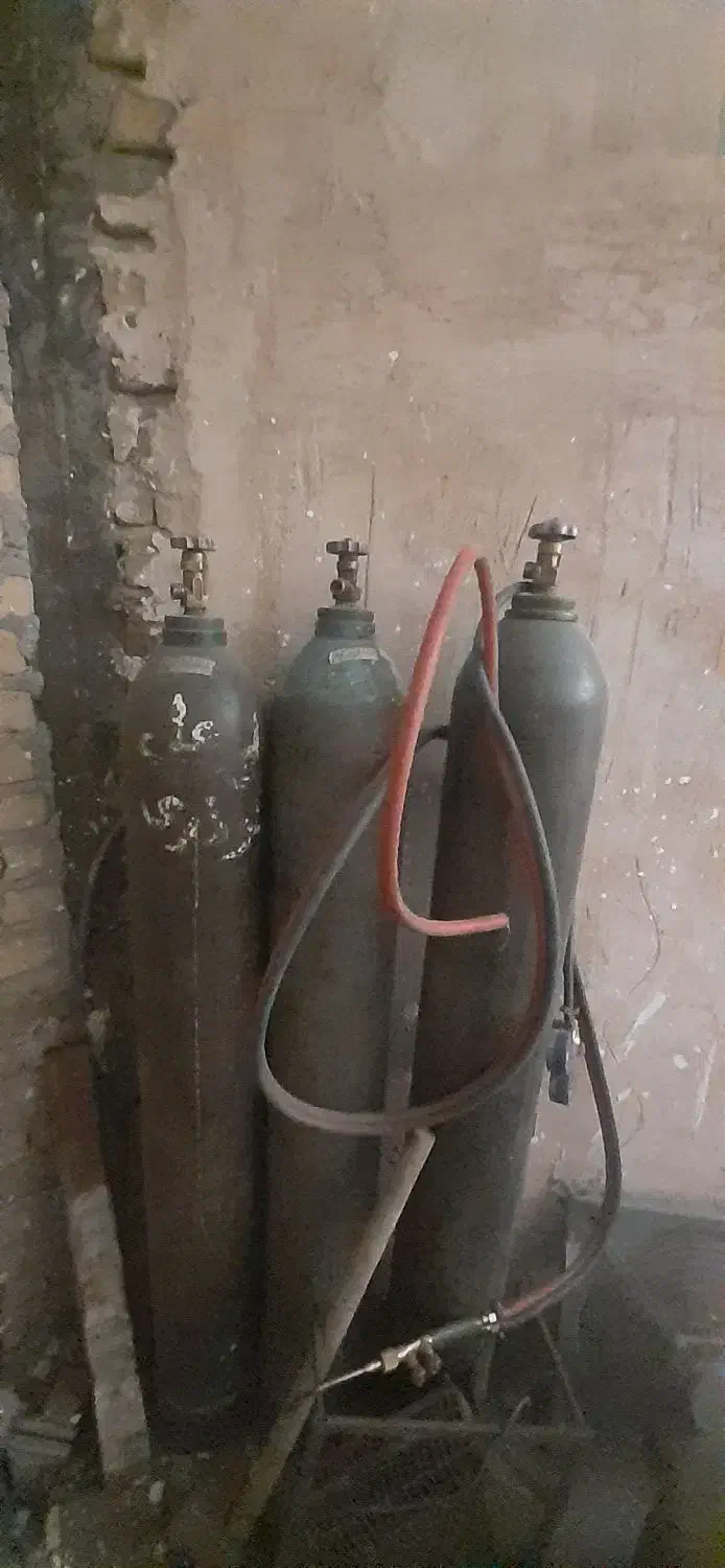کپسول اکسیژن هوا|ابزارآلات|بروجرد, |دیوار