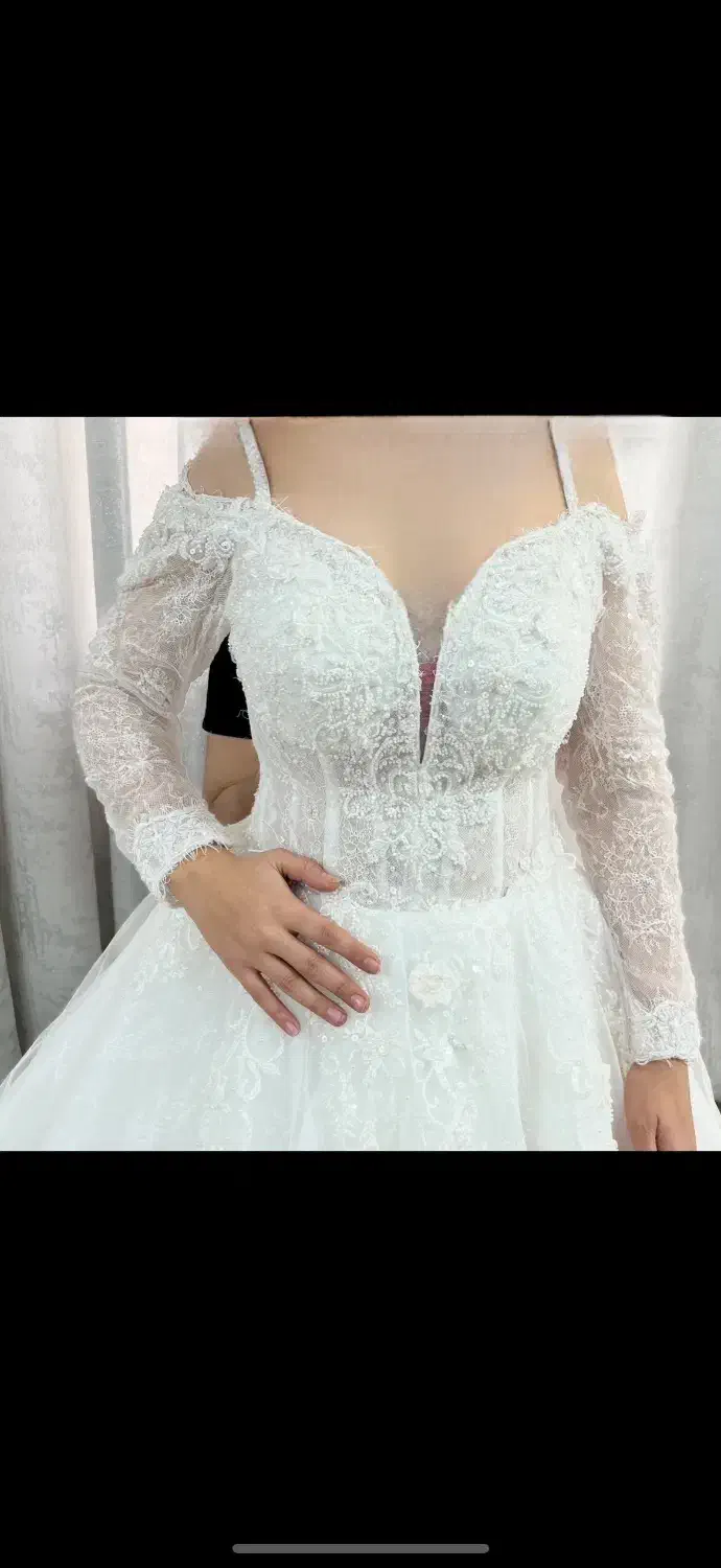 لباس عروس و رنگی|لباس|سبزوار, قصبه غربی|دیوار