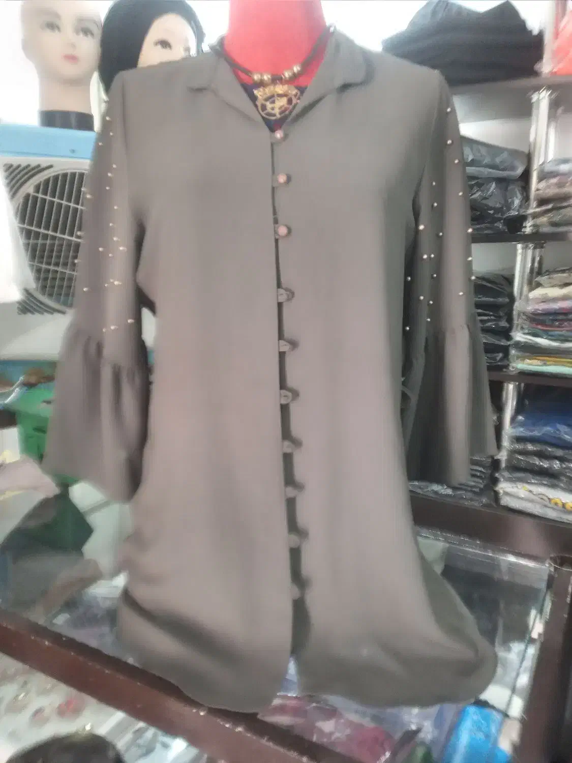 پوشاک بانوان|لباس|قم, انسجام|دیوار