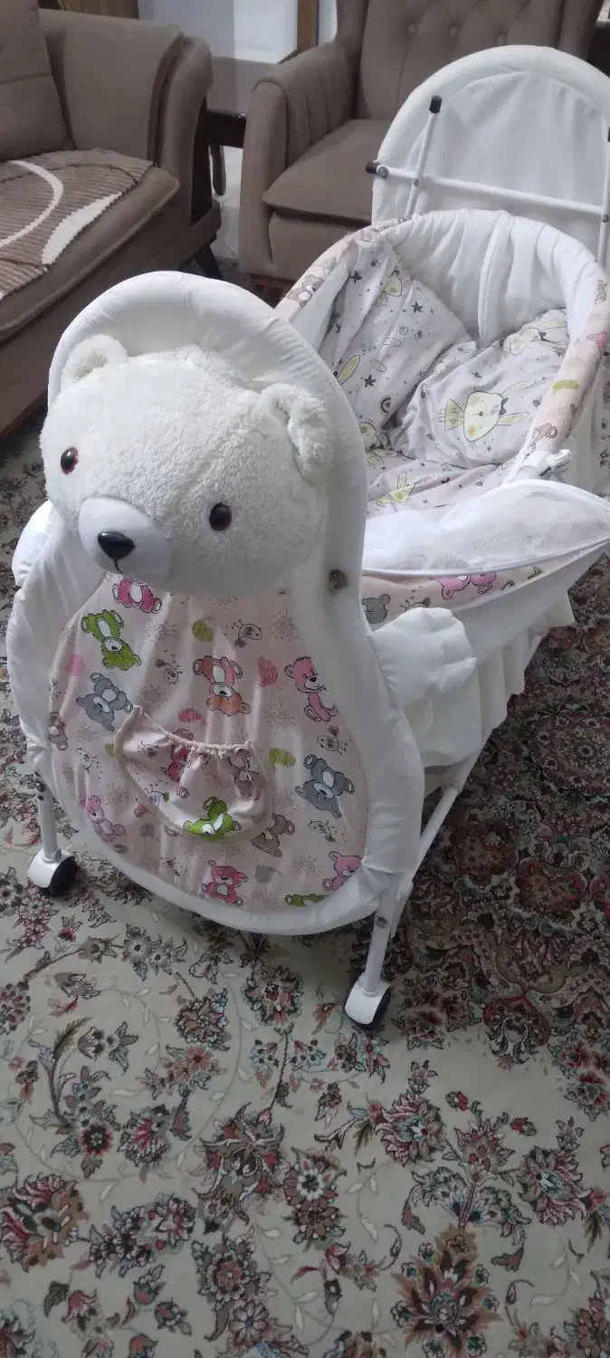 گهواره نوزاد|تخت و صندلی بچه|زنجان, |دیوار