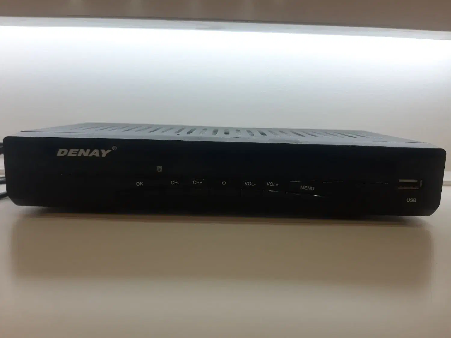 دیجیتال|صوتی و تصویری|پرند, فاز ۱|دیوار