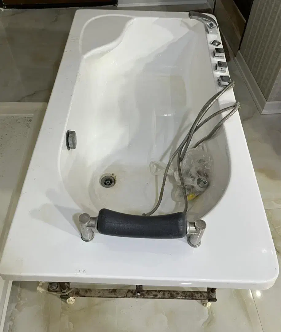 وان حمام|لوازم حمام|شاهین‌شهر, مخابرات (شهید بهشتی)|دیوار