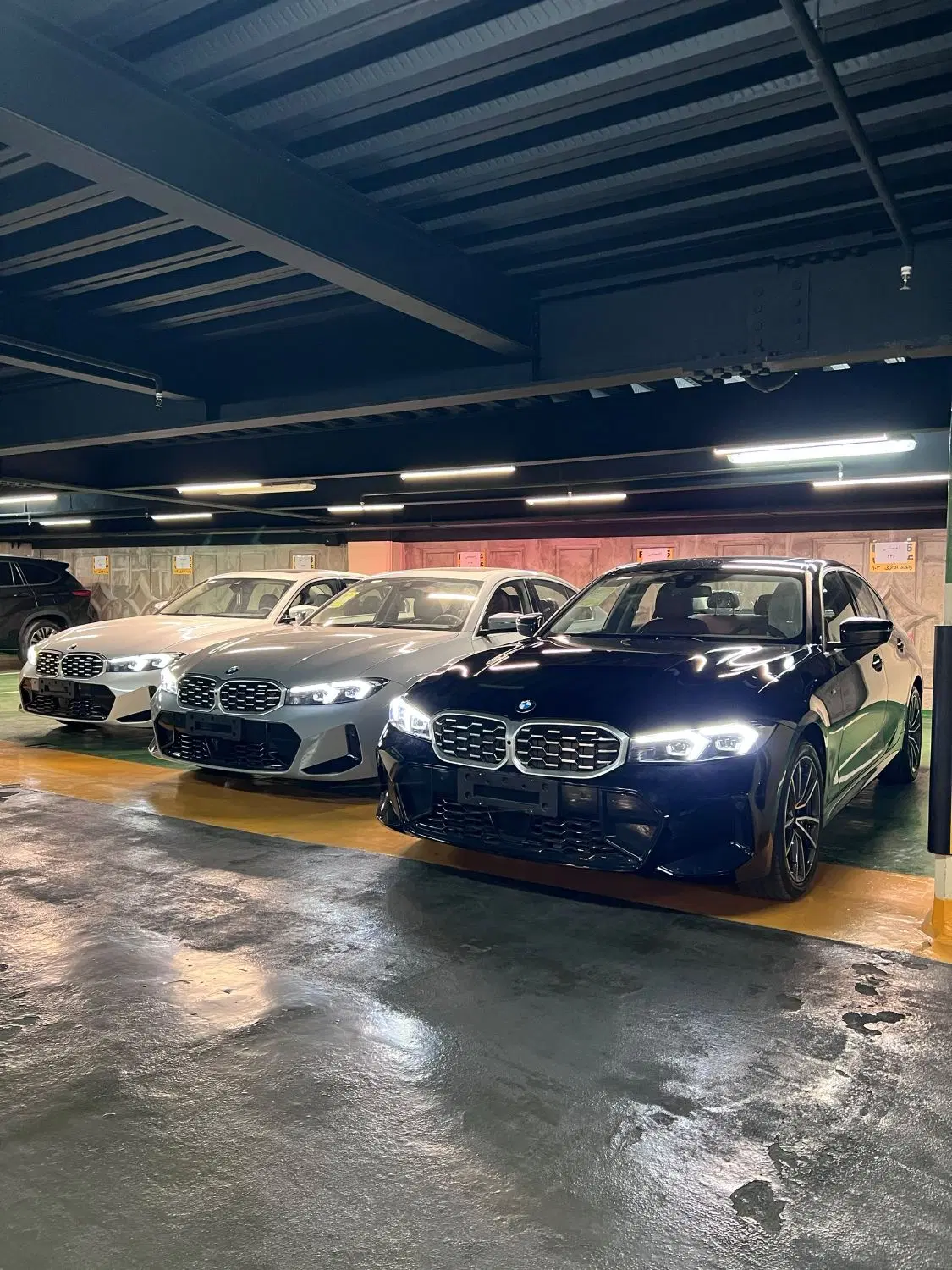 بی ام و سری ۳ bmw325i 2025 فول با هارمن و ۳۶۰|خودرو سواری و وانت|تهران, آجودانیه|دیوار