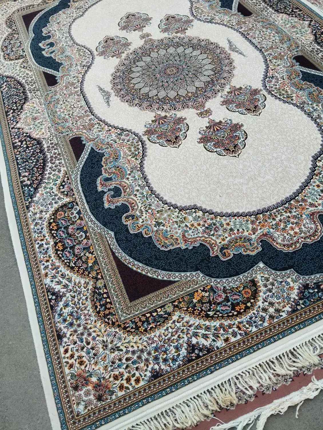 چهار عدد شش متری 700ش|فرش|مرند, |دیوار