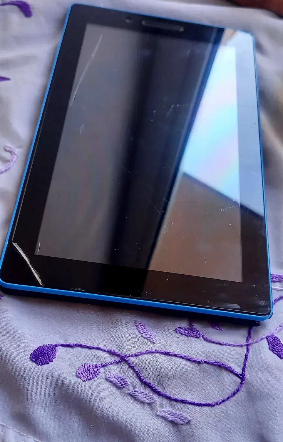 تبلت لنوو|تبلت|تبریز, |دیوار