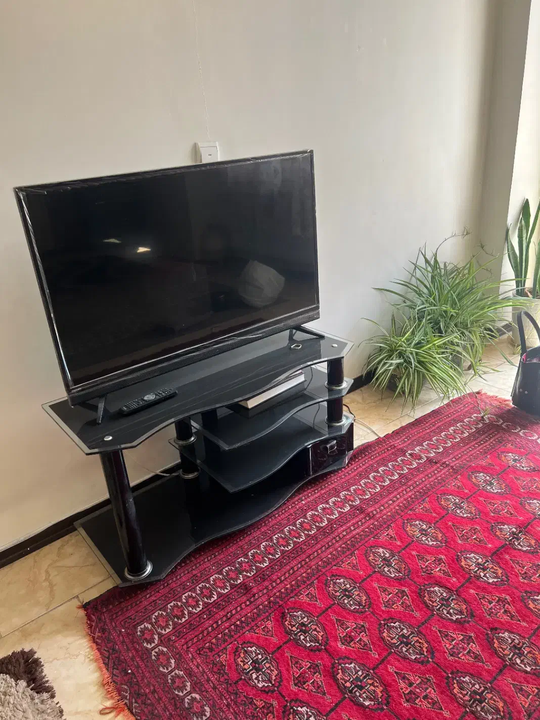 تلوزیون فیلیپس|تلویزیون و پروژکتور|صفادشت, |دیوار