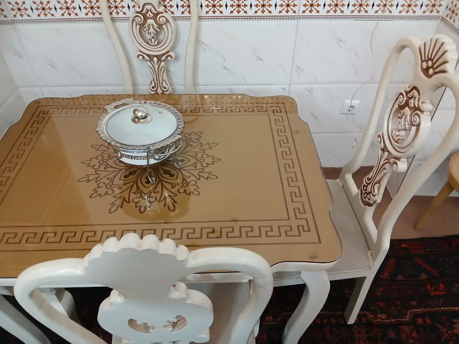 میز غذاخوری|میز و صندلی غذاخوری|زنجان, |دیوار