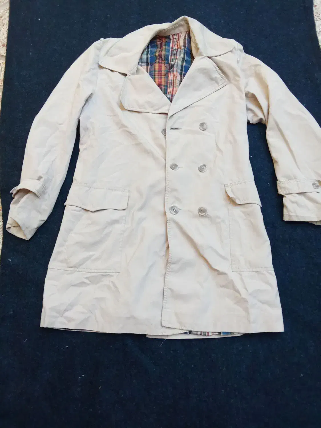 تعدادی لباس درحدنو|لباس|هشتگرد, شهرک راه آهن|دیوار