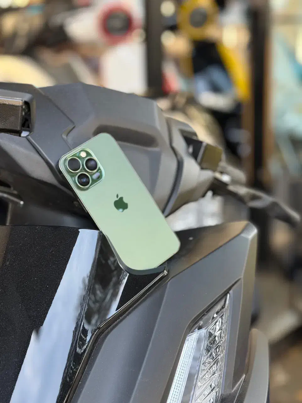 آیفون13proپرو1TBترابایت معاوضه۱۴موتور۱۵سیم۱۶کارت۱۲|موبایل|تهران, عباس‌آباد|دیوار