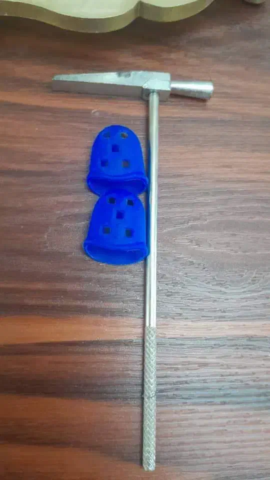 کالیمبا|پیانو، کیبورد، آکاردئون|تهران, نیروی هوایی (پیروزی)|دیوار