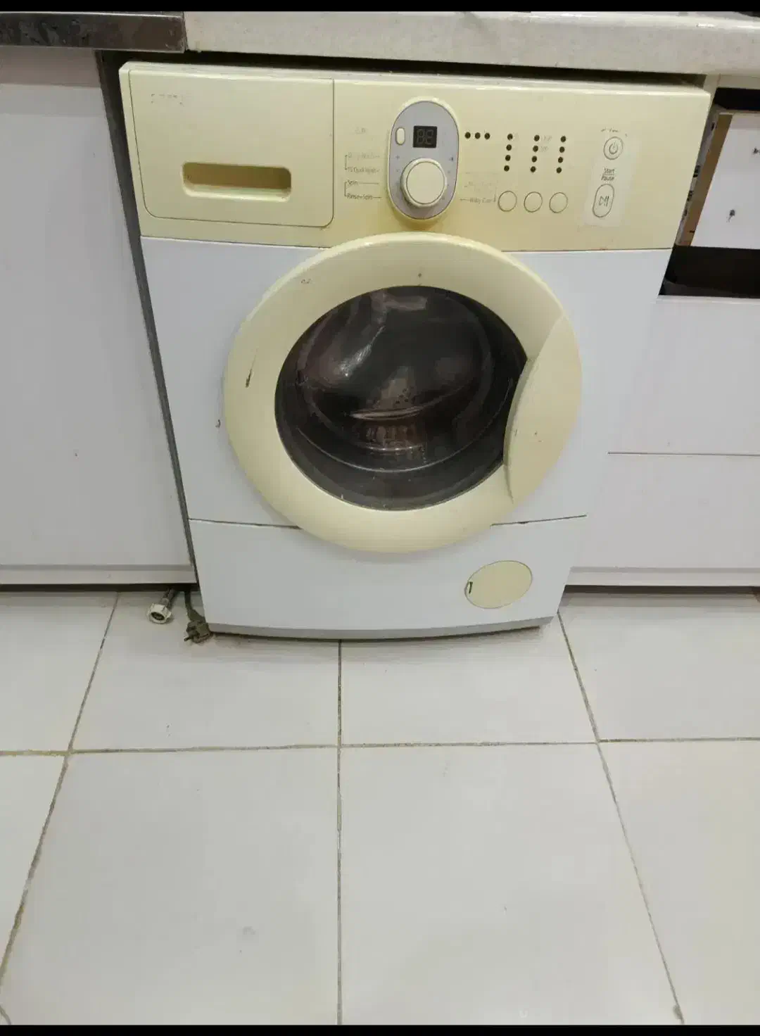 ماشین لباسشویی|ماشین لباسشویی و خشککن لباس|بروجرد, |دیوار