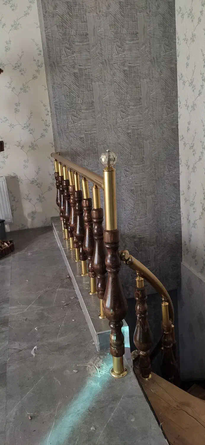 نیازمند شاگرد و نصاب|استخدام صنعتی، فنی، مهندسی|سنندج, |دیوار