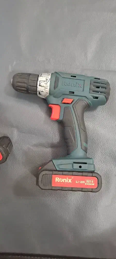 دریل شارژی در حد نو|ابزارآلات|رشت, ترمینال|دیوار