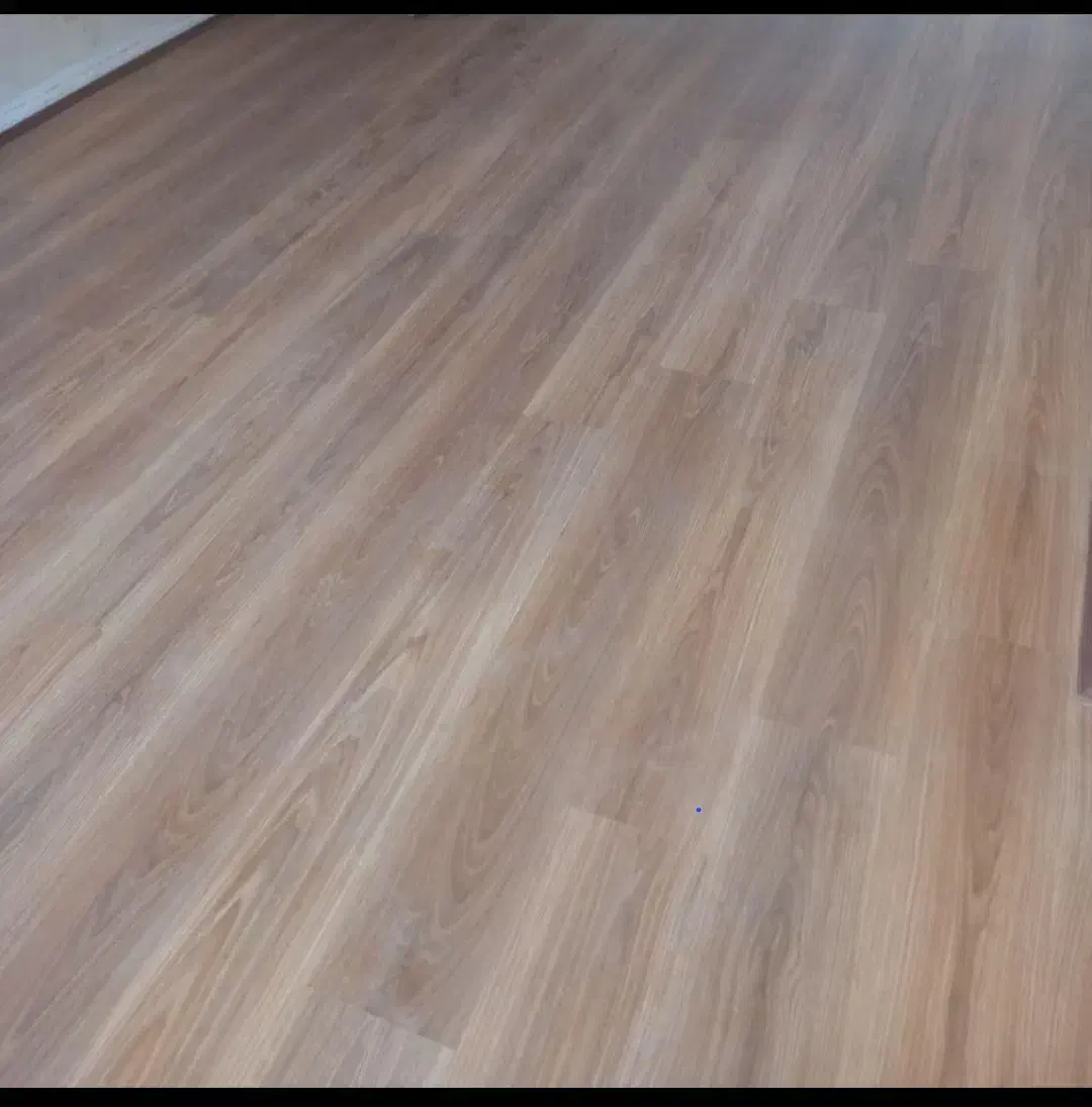 نصاب پارکت ولمینت|خدمات پیشه و مهارت|باقرشهر, |دیوار