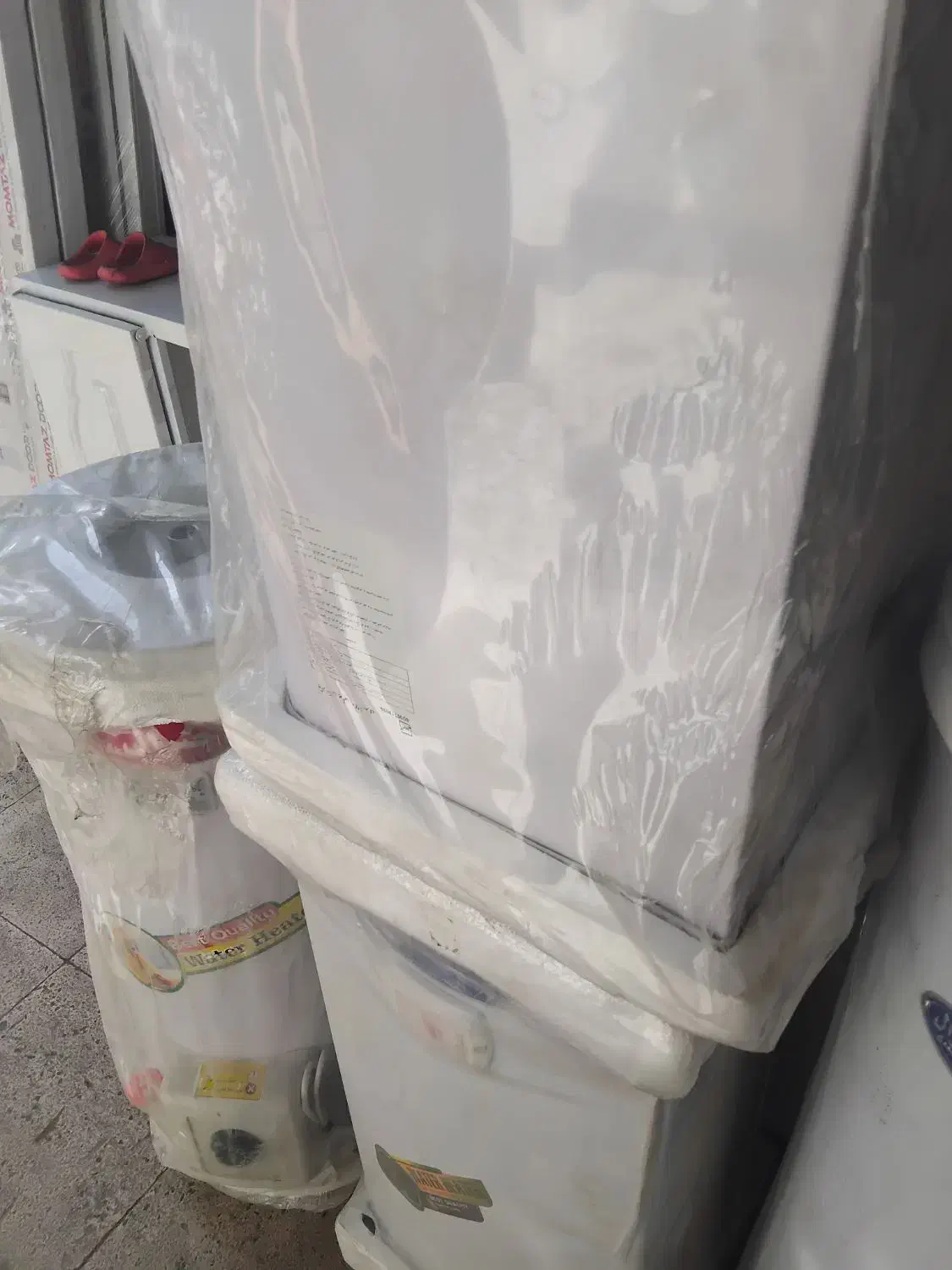 انواع آبگرمکن های گازی وبرقی|آبگرمکن، پکیج، شوفاژ|پاکدشت, خاتون آباد|دیوار