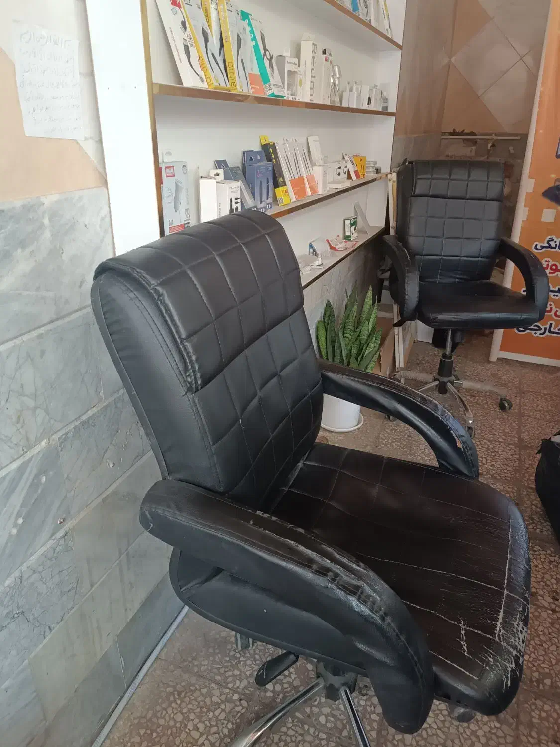 صندلی مدیریتی|صندلی و نیمکت|قم, شاه ابراهیم|دیوار