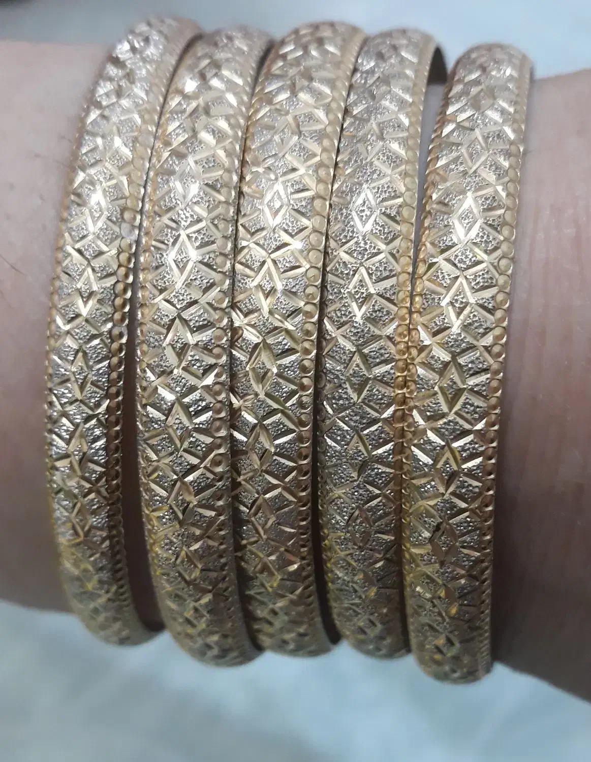 طلا در حد نو فقط با دو درصد|جواهرات|سهند, |دیوار