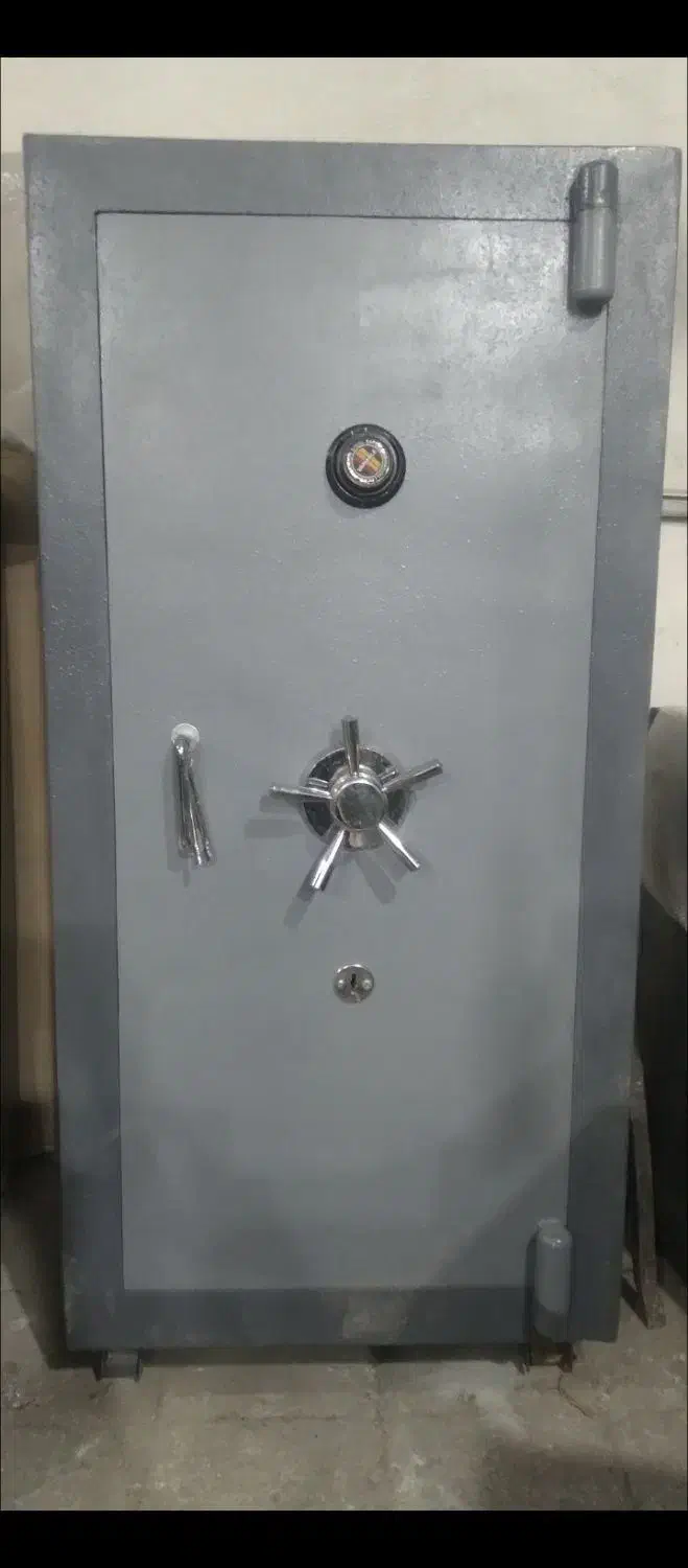 گاوصندوق گاو صندوق|فروشگاه و مغازه|کاشان, حسن آباد|دیوار