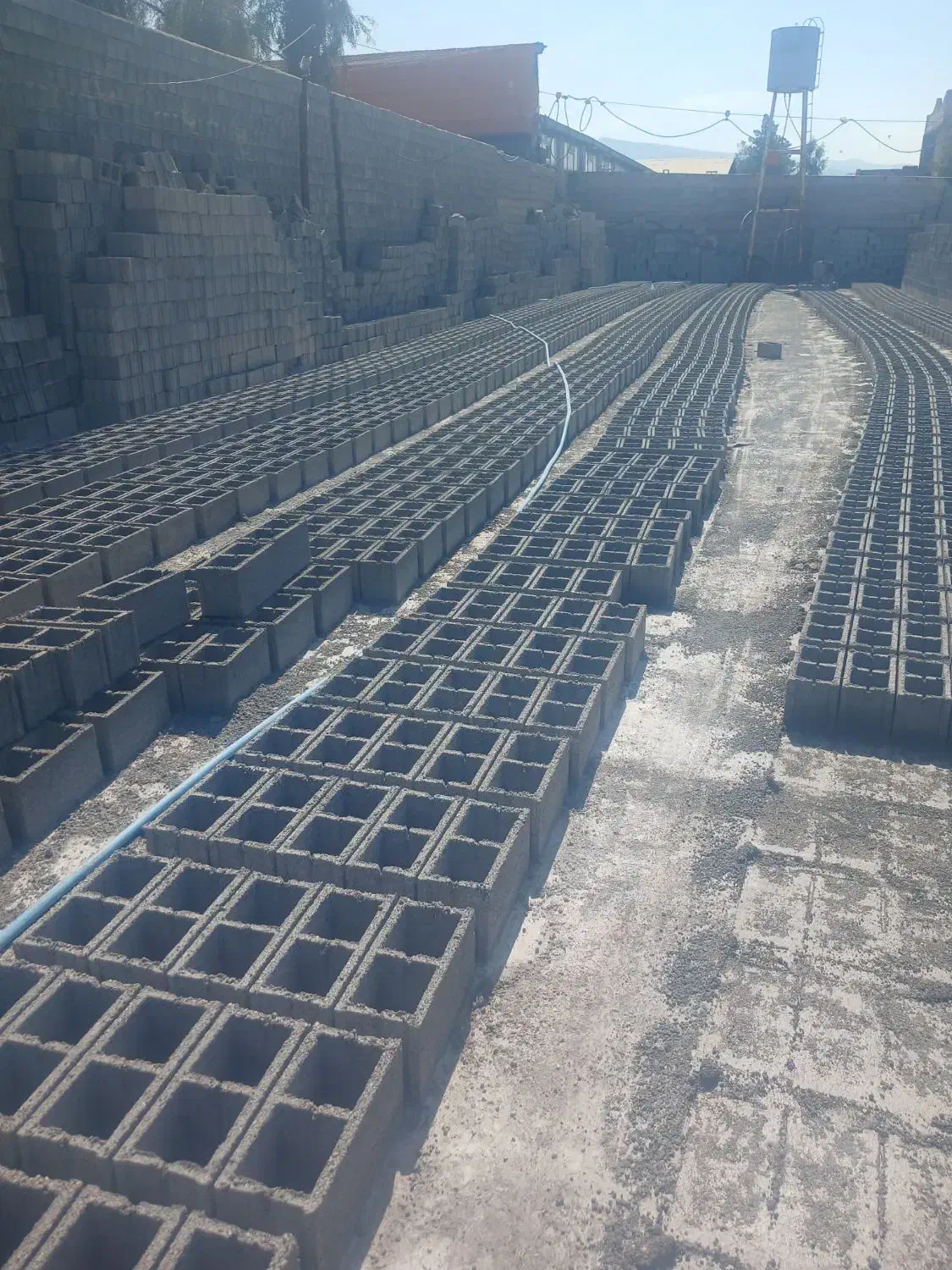 بلوک دیواری ومصالح ساختمانی|خدمات پیشه و مهارت|شیراز, دشت چنار|دیوار