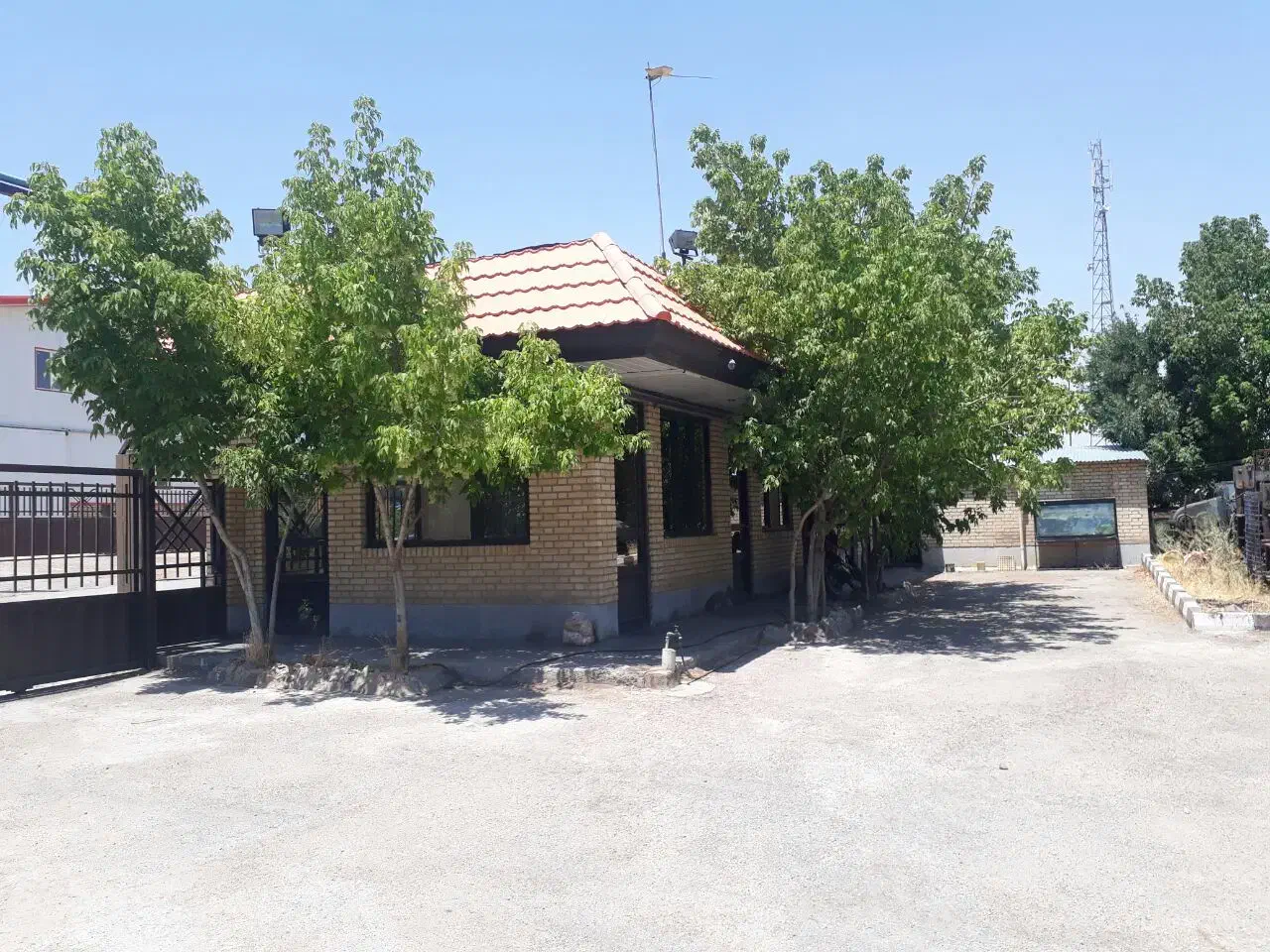 اجاره کارخانه در کاسپین ۱ بصورت کامل|اجارهٔ دفتر صنعتی، کشاورزی، تجاری|آبیک, |دیوار