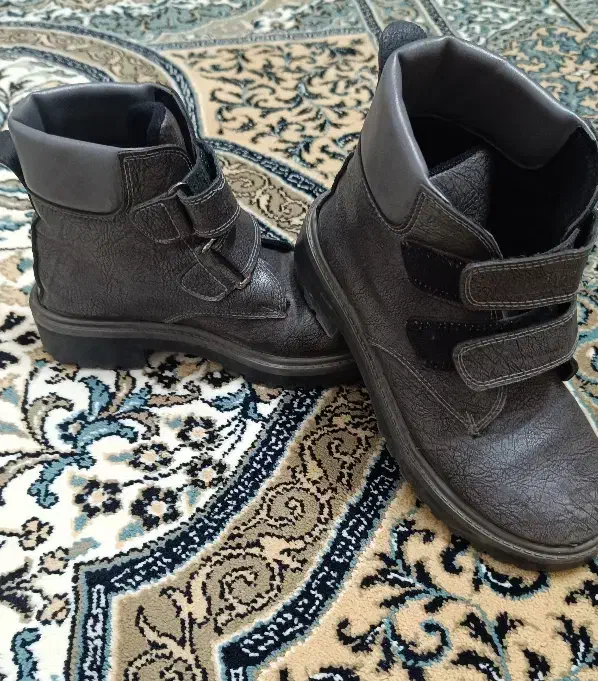 پوتین بچگانه|کفش و لباس بچه|خمین, |دیوار