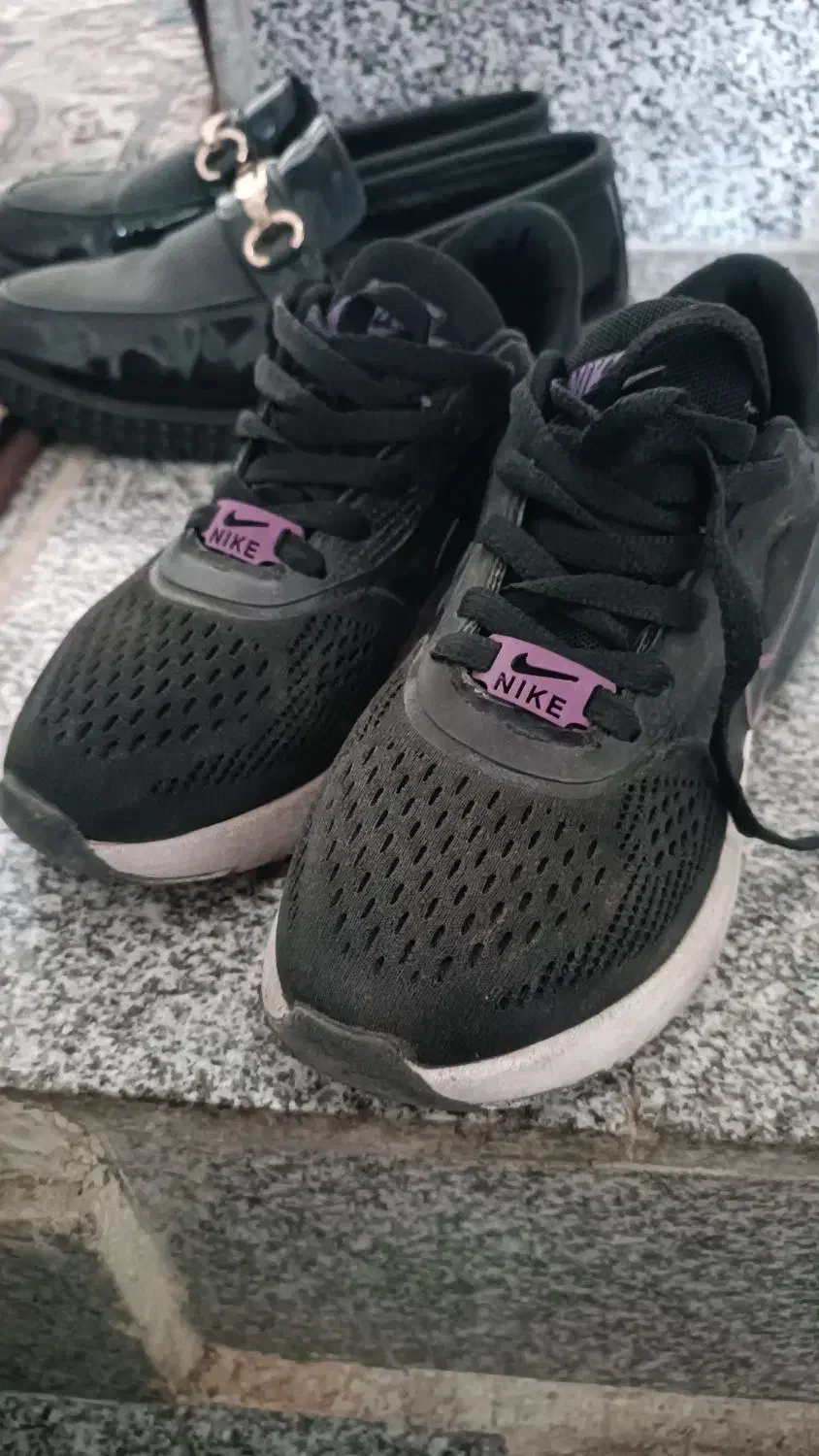 کفش های مردانه|کیف، کفش، کمربند|قم, چهل درخت|دیوار