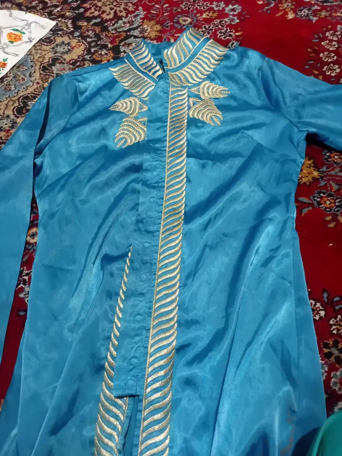 تعدادی مانتو نو به فروش میرود|لباس|اصفهان, شاهد|دیوار