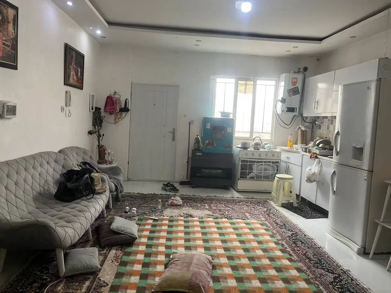 فوری آپارتمان 60 متری اصلانی ۸۷ سیدی صبا ۶۹ قدیم|فروش آپارتمان|مشهد, شهرک بهارستان|دیوار