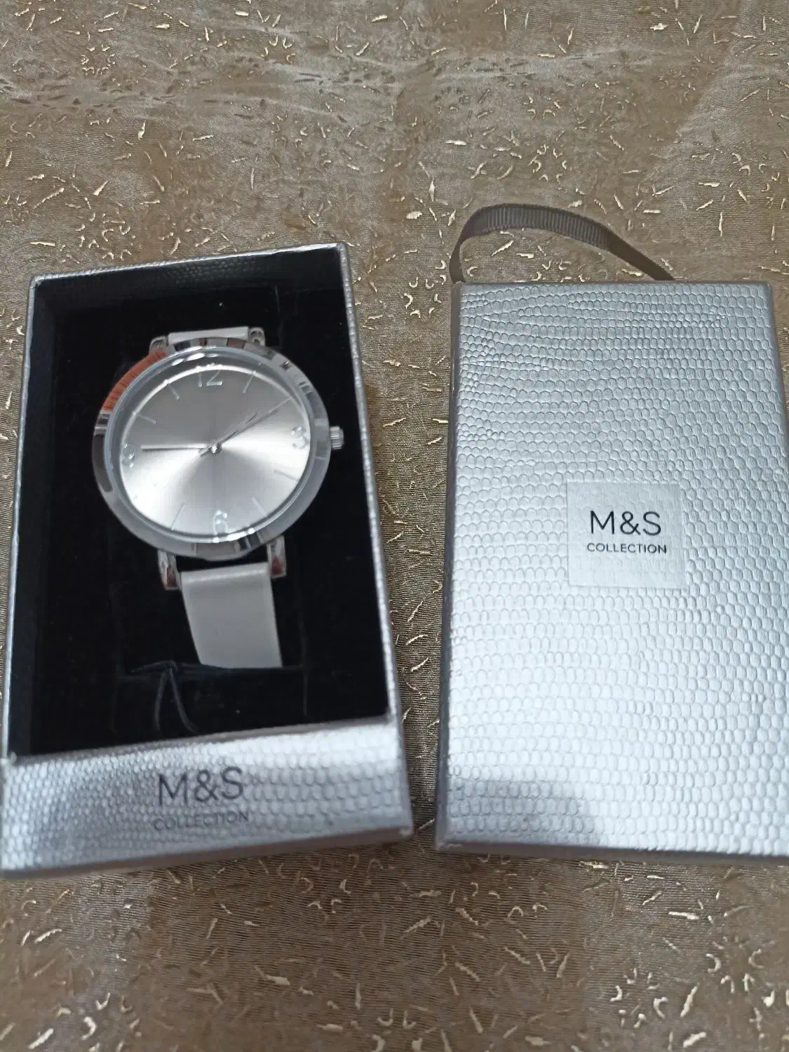 ساعت لندنی|ساعت|تهران, گلاب دره|دیوار