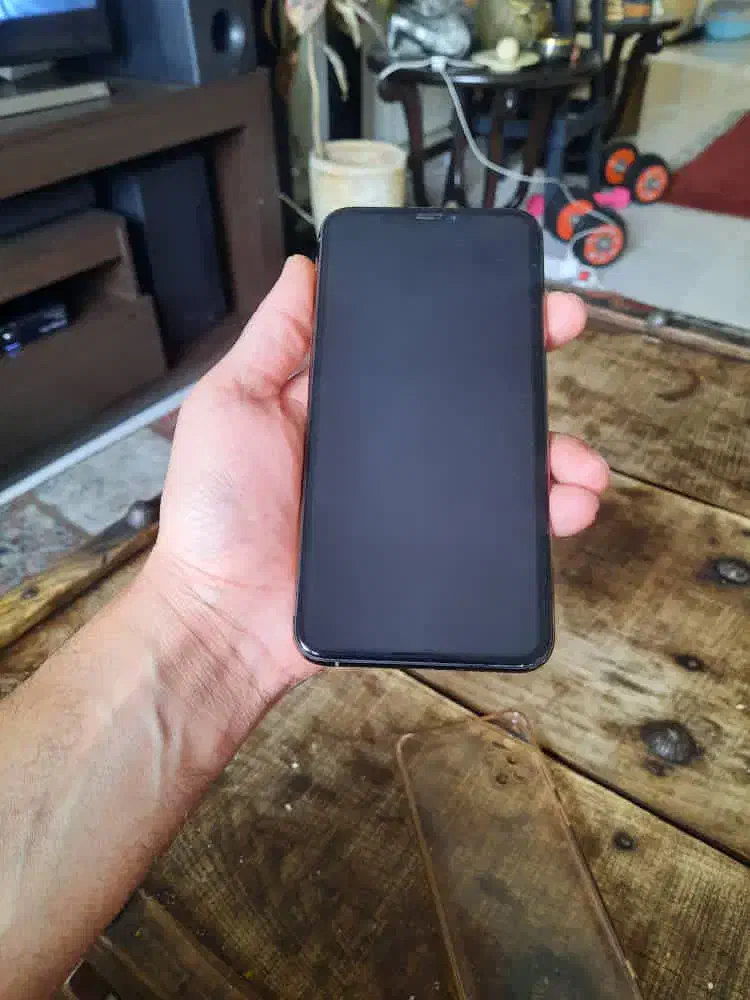 iPhone xs max battery 81%|موبایل|پردیس, فاز ۱۱|دیوار