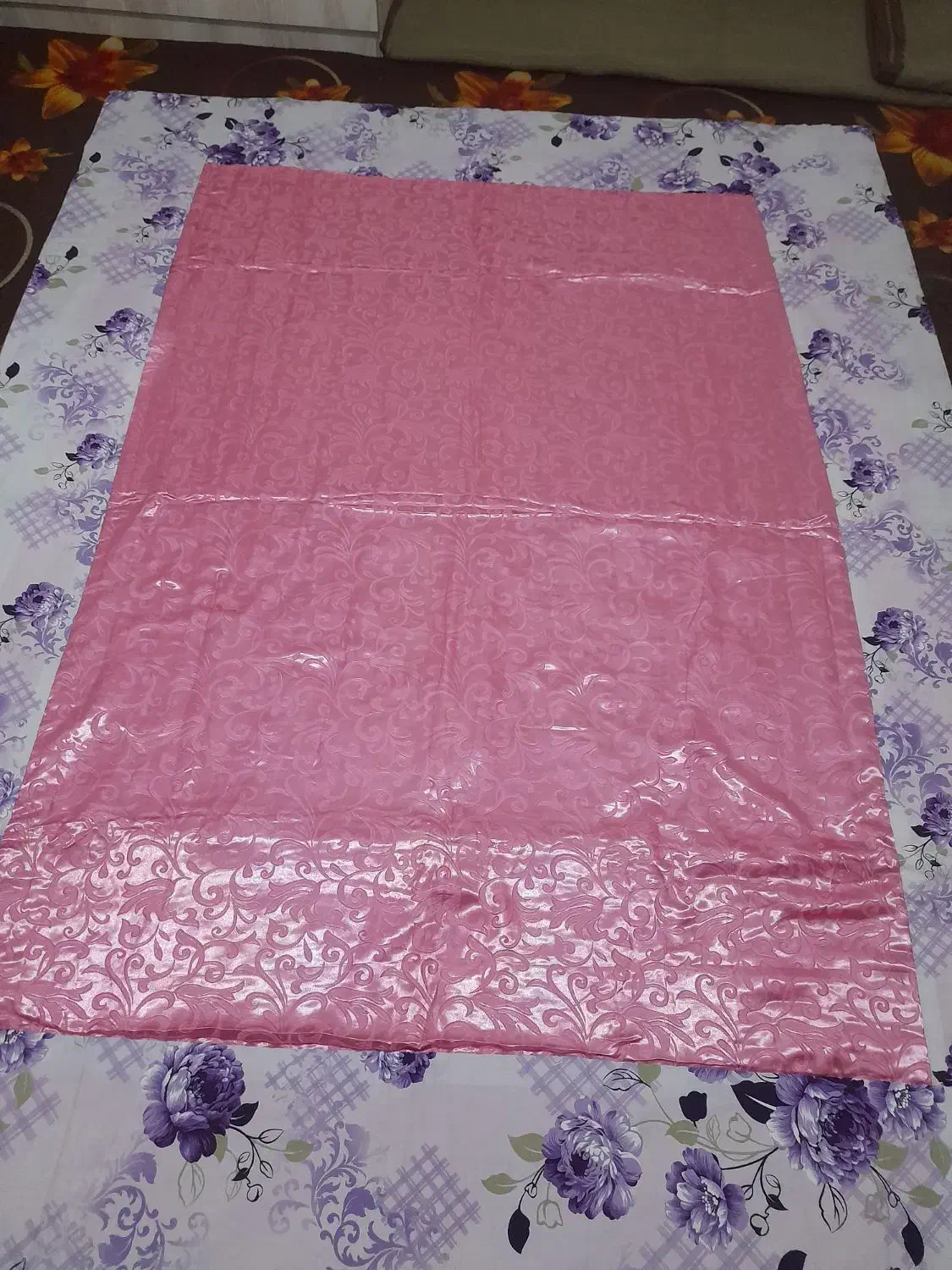 لحاف زیبا کاملا نو وسالم|رختخواب، بالش، پتو|اسلامشهر, شهرک امام حسین (میان آباد)|دیوار