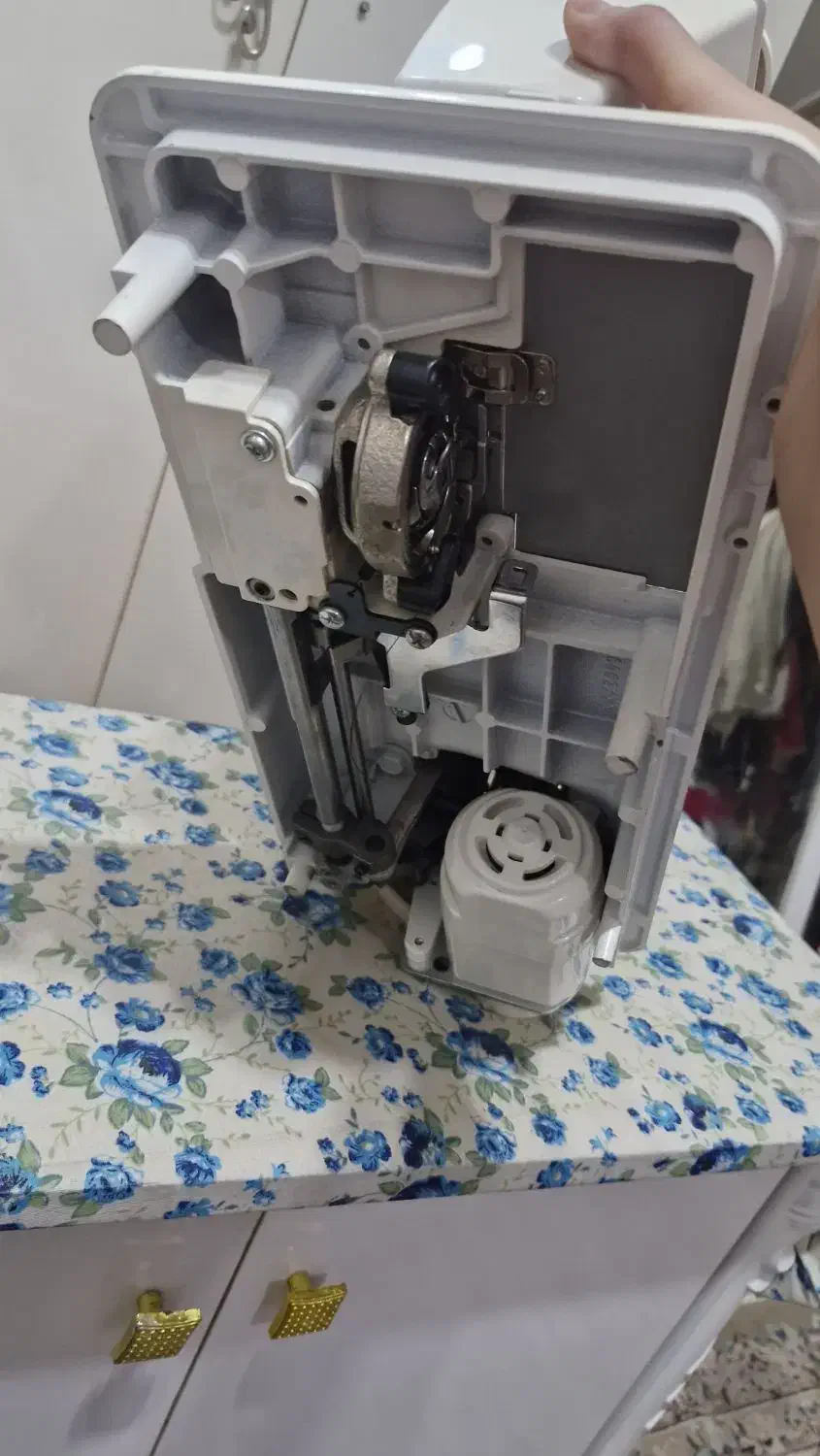 چرخ خیاطی ژانومه|چرخ خیاطی و ریسندگی|اهواز, نادری|دیوار