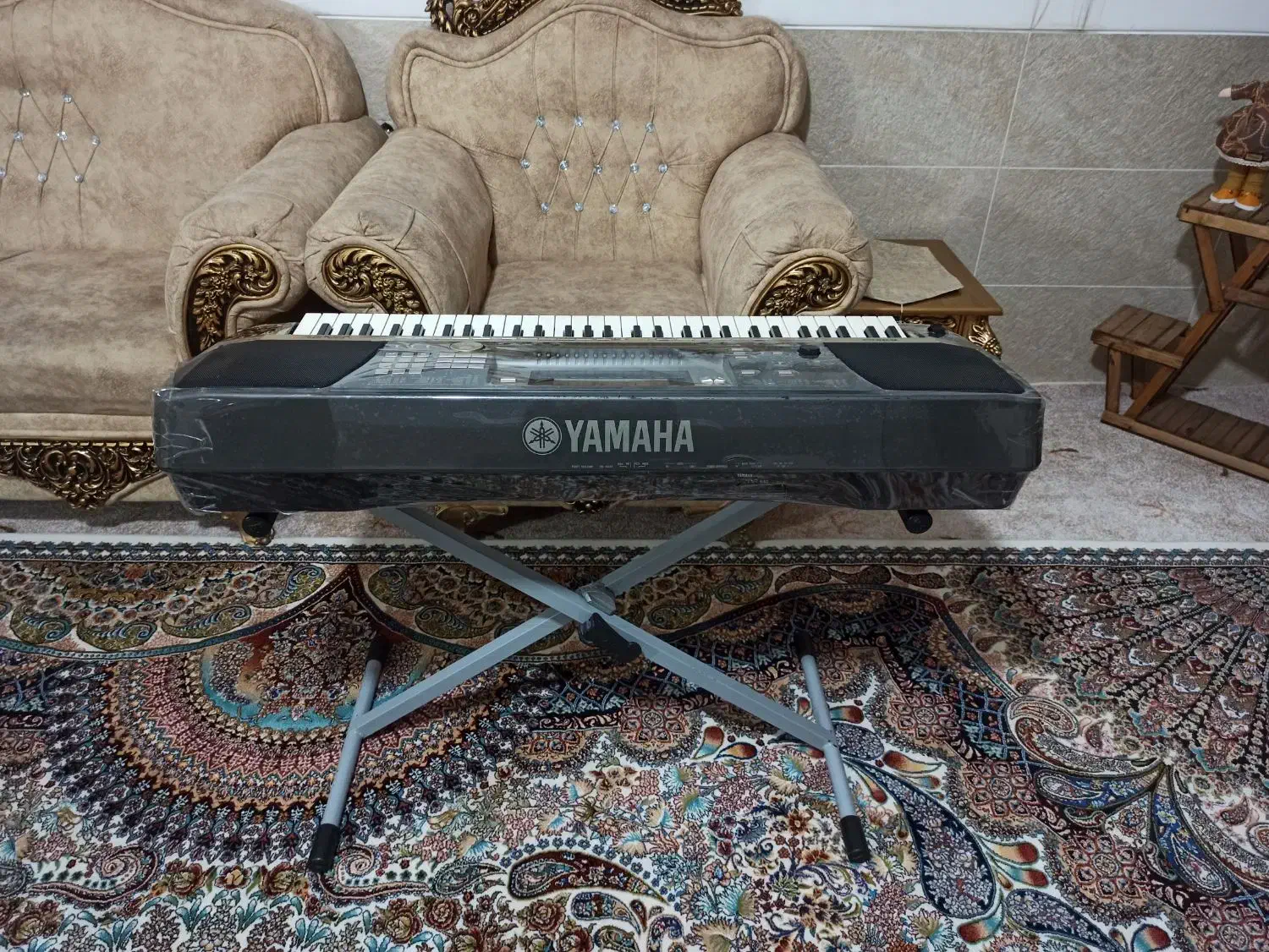 ارگ یاماها۶۴۰ در حد|پیانو، کیبورد، آکاردئون|مرودشت, ابوذر شمالی‎|دیوار