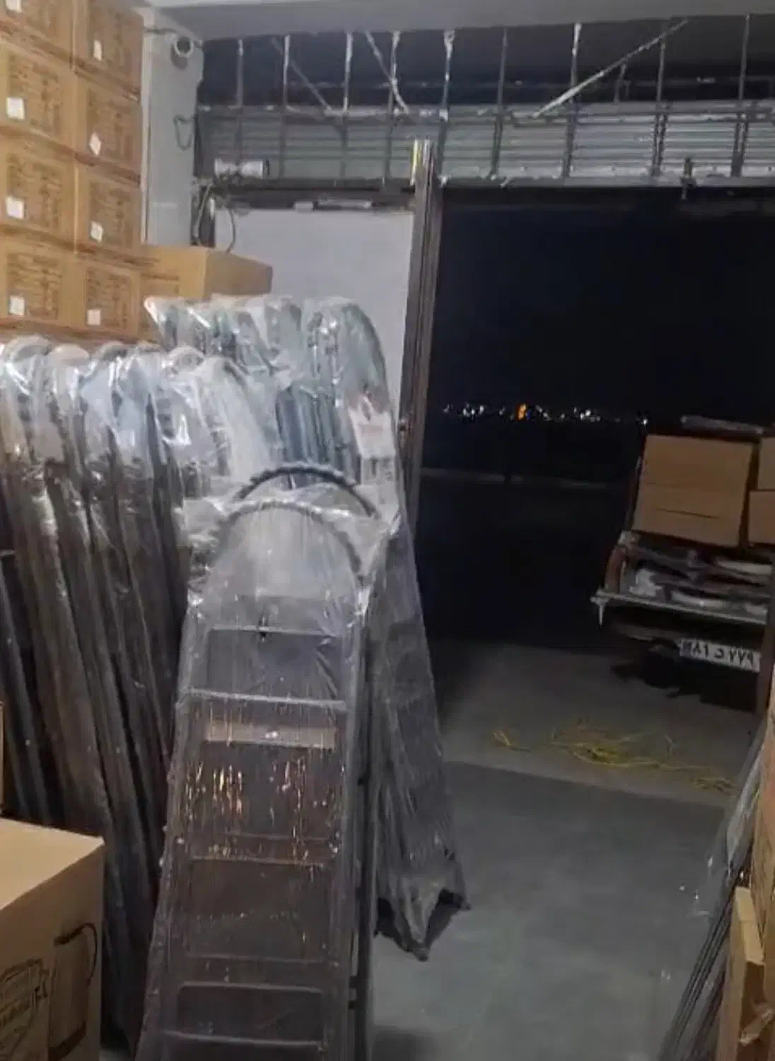 نرده بان|ابزارآلات|شهریار, شهریار|دیوار