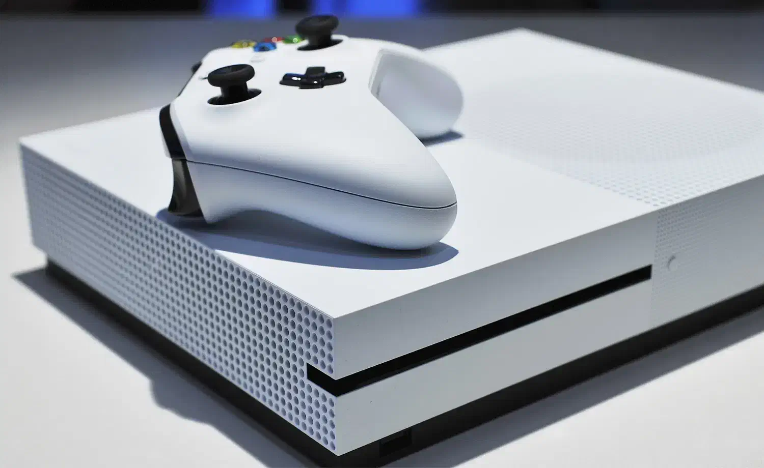 Xbox one s  فول گیم|کنسول، بازی ویدئویی و آنلاین|رشت, معلم|دیوار