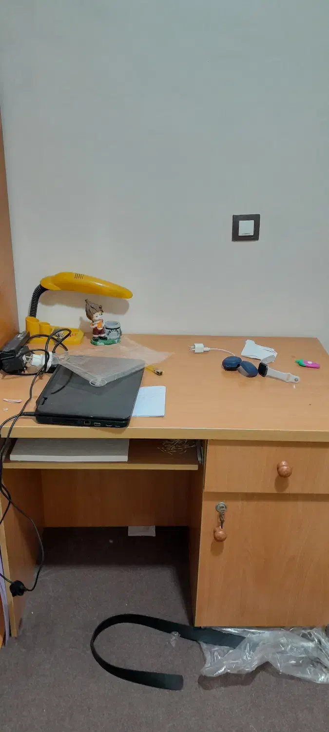 میز تحریر|میز تحریر و کامپیوتر|تهران, استاد معین|دیوار