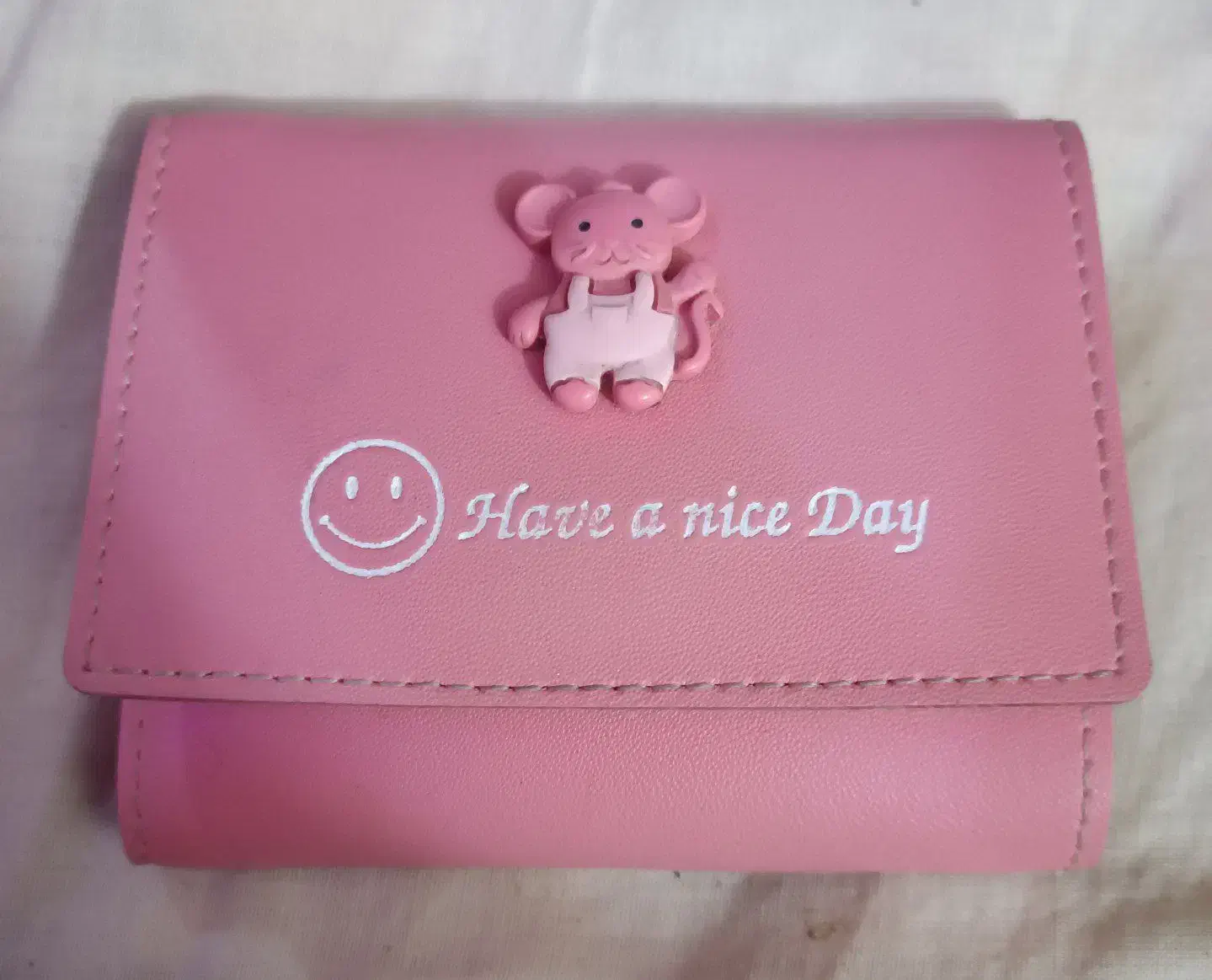 مدارک پیدا شده|اشیا|زابل, |دیوار