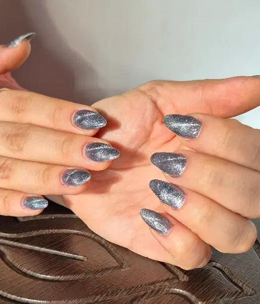 ارائه خدمات تخصصی ناخن (رایگان)|خدمات آرایشگری و زیبایی|سنندج, |دیوار