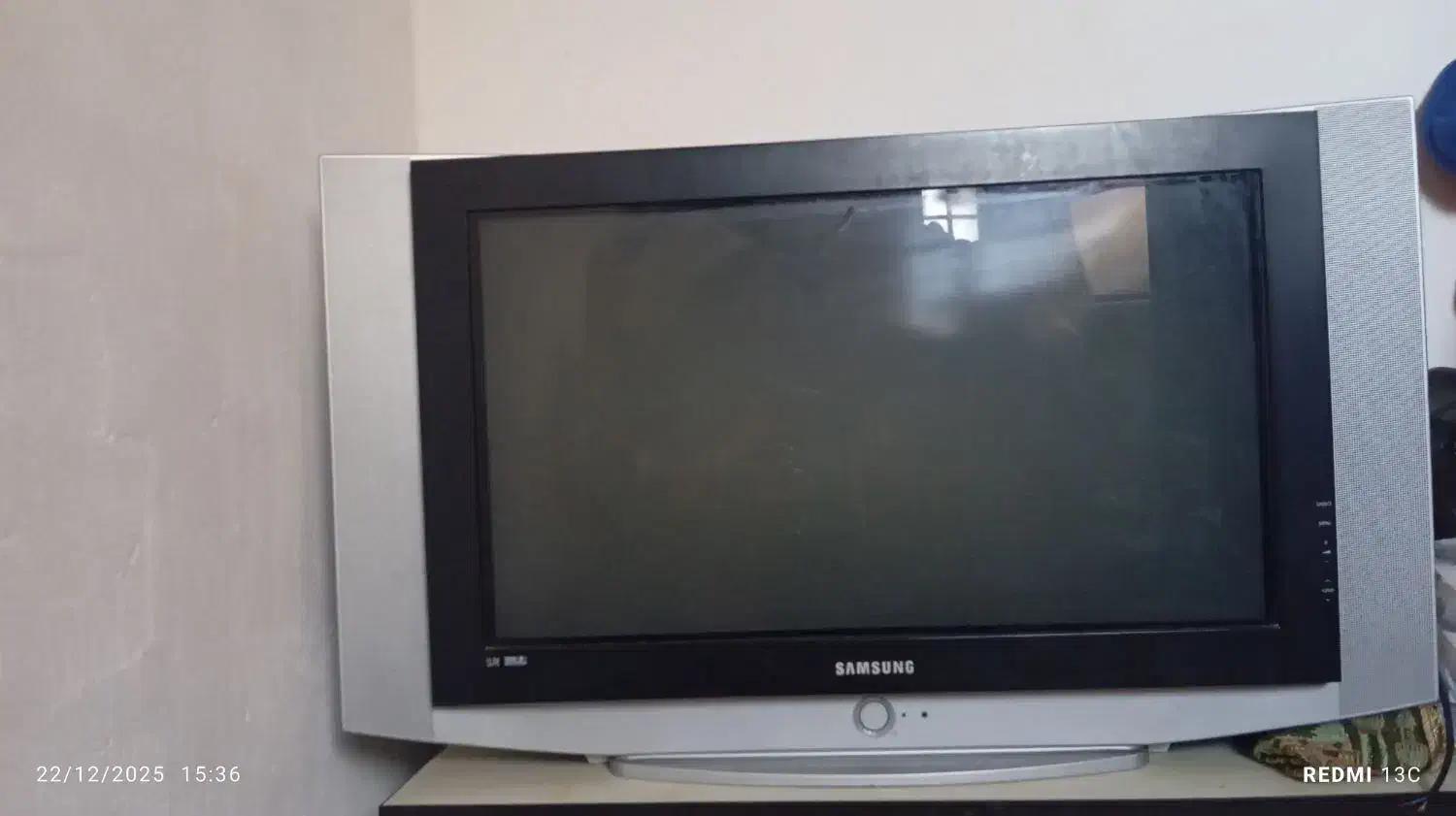 تلویزیون سامسونگ رنگی ۲۸ اینچ|تلویزیون و پروژکتور|بندرعباس, |دیوار