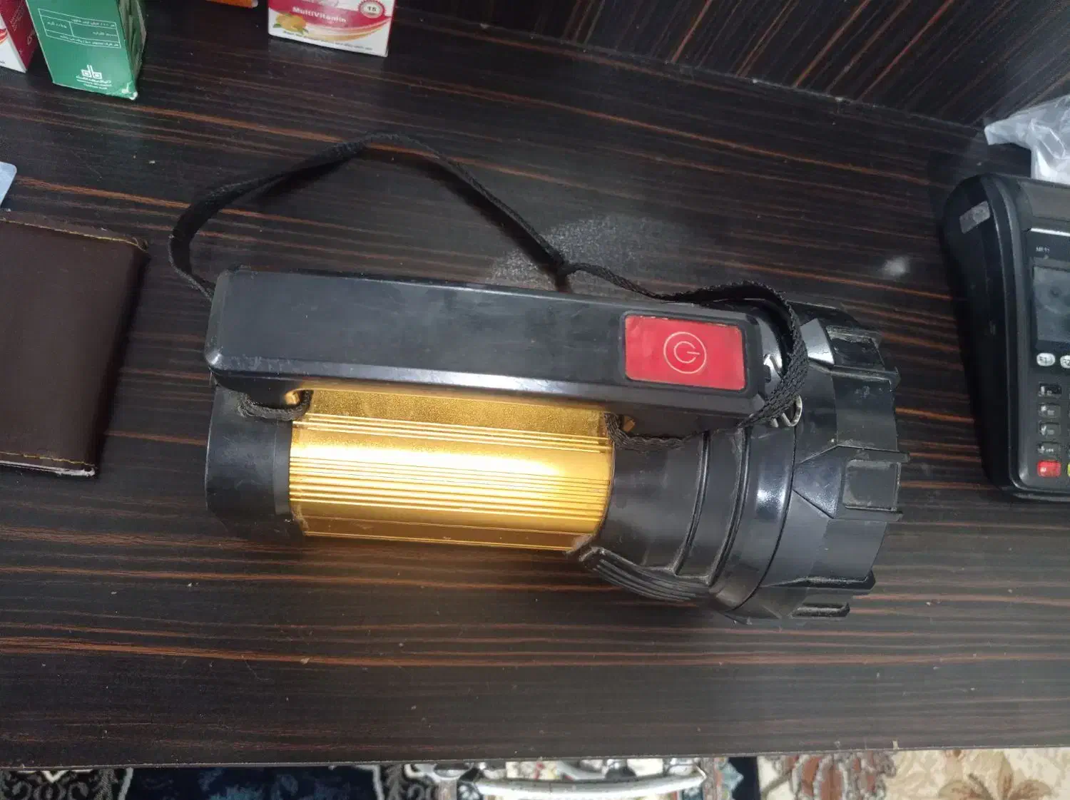 چراغ قوه نگهبانی|لامپ و چراغ|آیسک, |دیوار