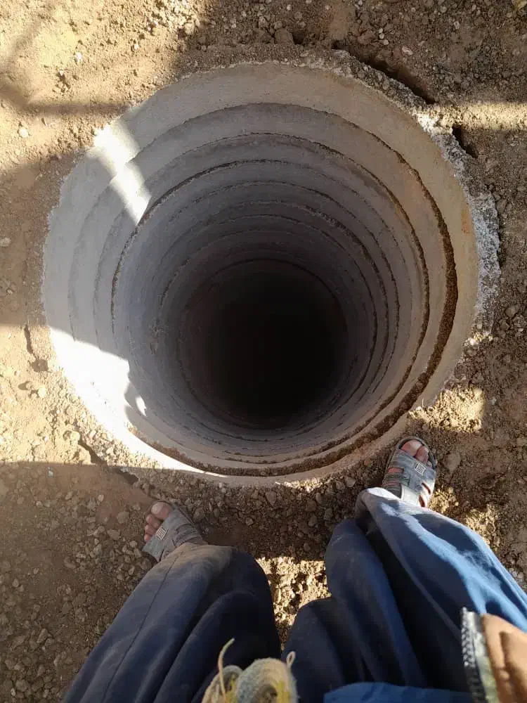 چاه کن مقنی حفرچاه|خدمات پیشه و مهارت|شیراز, تحویلی|دیوار