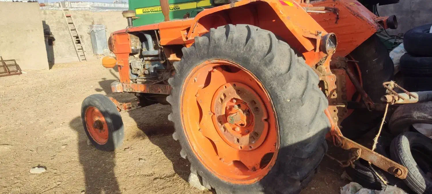 تراکتور رومانی|خودرو سنگین|قروه, |دیوار