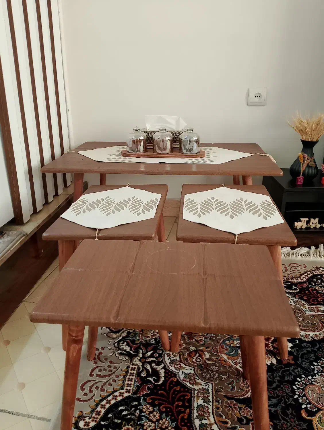 مبل7نفره|مبلمان خانگی و میز عسلی|قدس, شهرقدس|دیوار