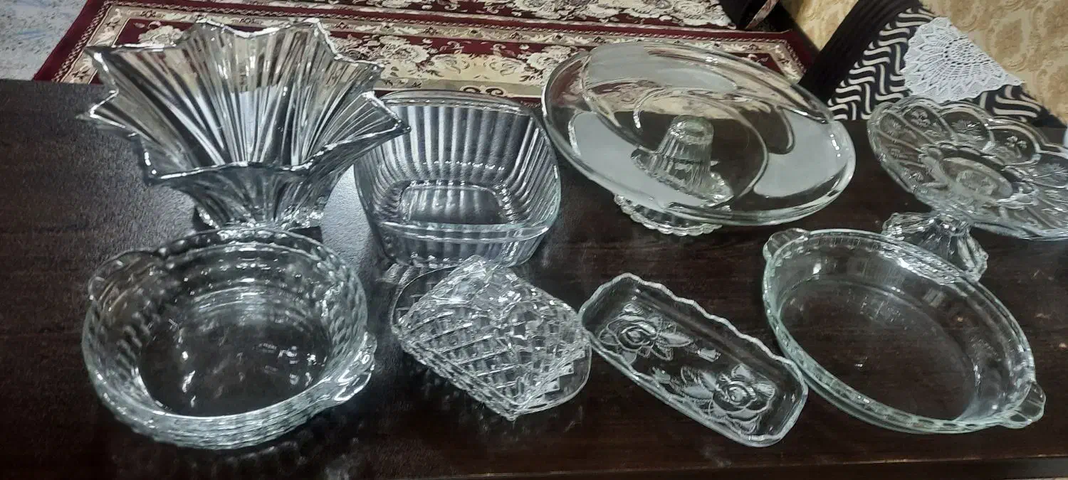 بلورکریستال جام‌لیوان میوه شیرینی خوری کره خوری و.|ظروف سرو و پذیرایی|مشهد, کوی المهدی|دیوار