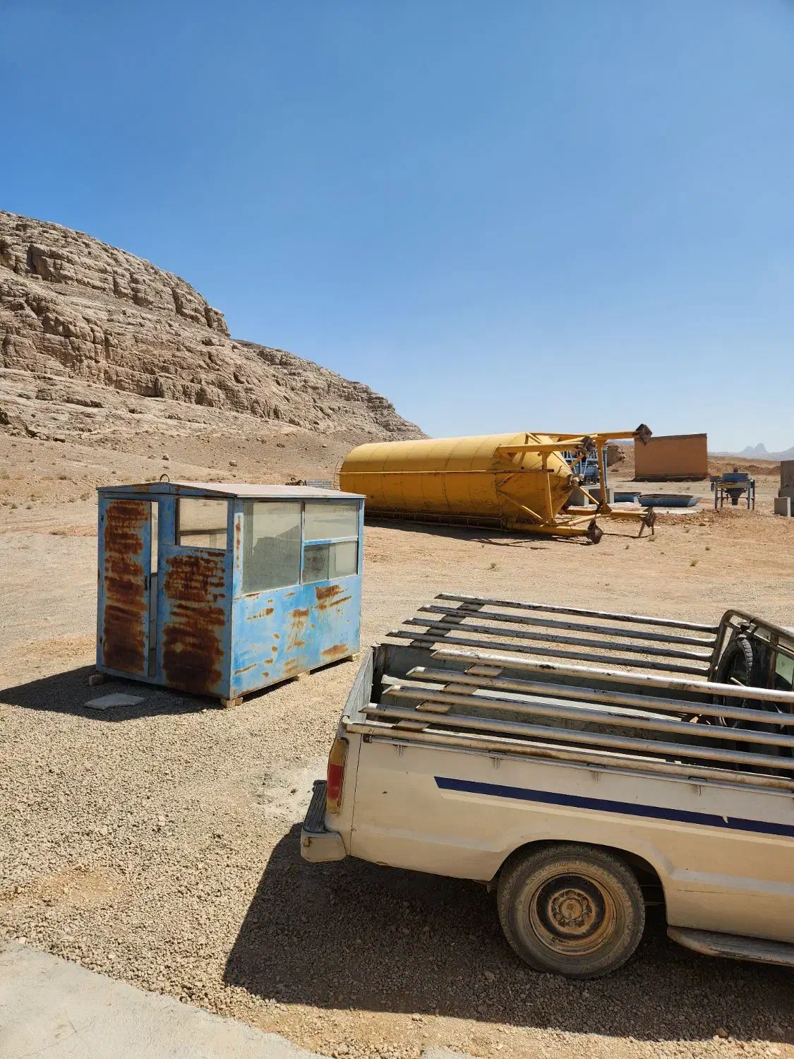 فروش زمین صنعتی با کاربری تولید بتن و آسفالت|فروش دفتر صنعتی، کشاورزی، تجاری|فولادشهر, B8|دیوار