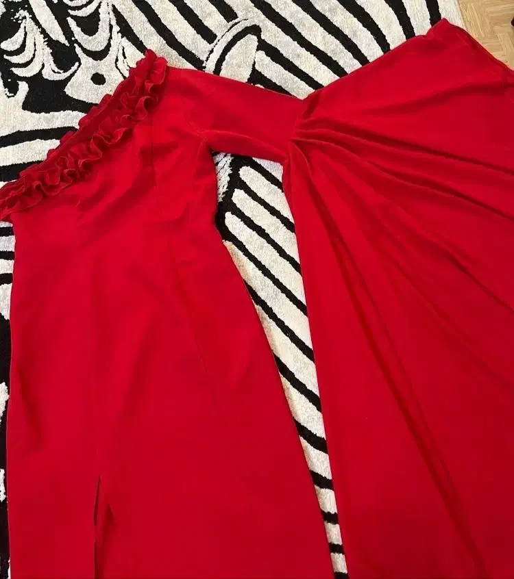 لباس مجلسی یلدایی|لباس|گلبهار, شهر جدید گلبهار|دیوار