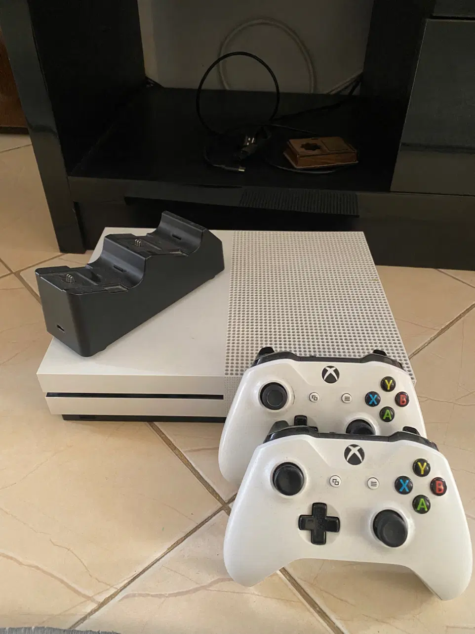 X box 1s 1t|کنسول، بازی ویدئویی و آنلاین|اراک, |دیوار